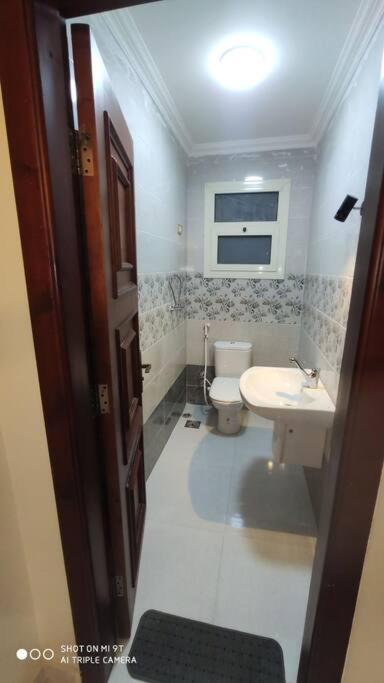للإيجار المفروش المدد القصير بكمبوند سما القاهرة. Apartment *